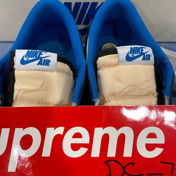 Travis Scott x Fragment Jordan 1 low size 11 100% authentic - Picture 11 of 16